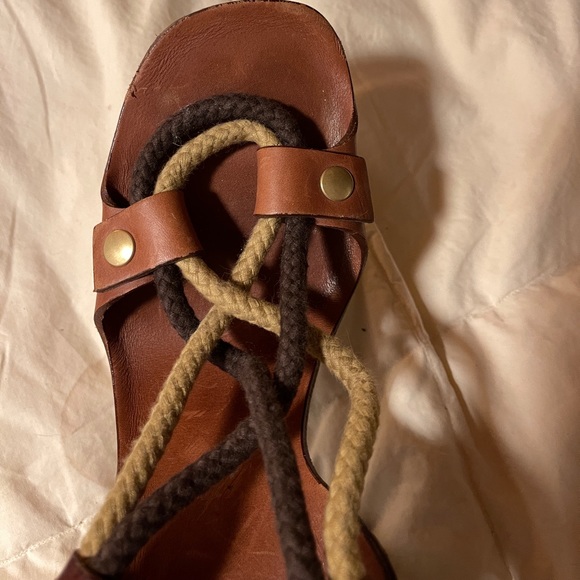 Vintage Miu Miu rope sandals with wood stacked heal. - Picture 5 of 11